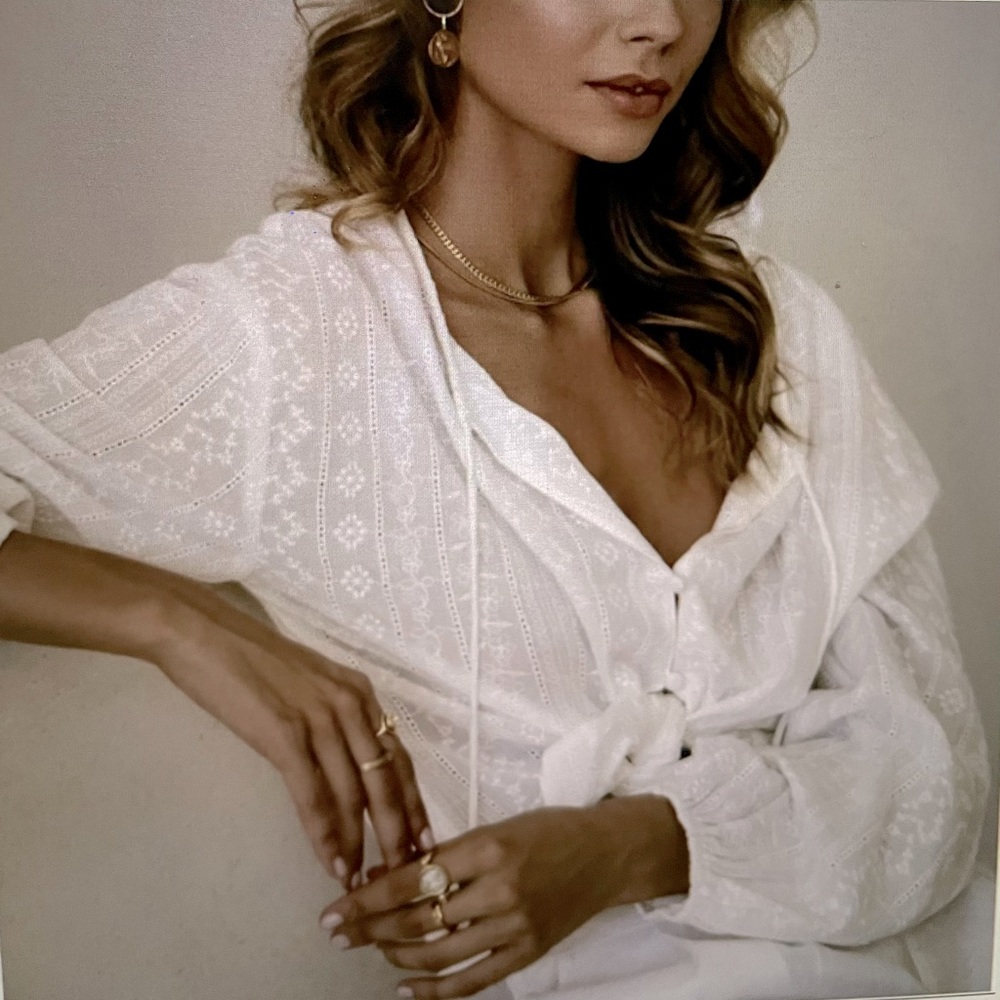 Pampelone Top ansia white embroidered boho style nwt